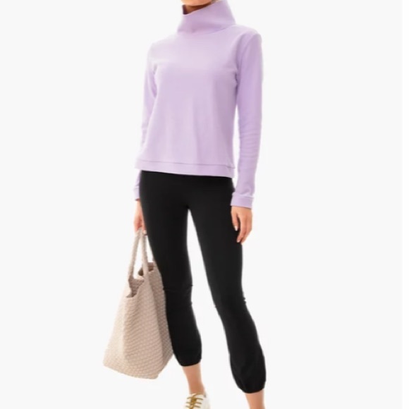 Black Jenner Jogger Legging
POMANDER PLACE - Picture 2 of 8